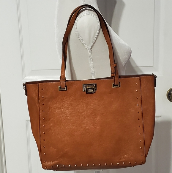 white house black market tote
